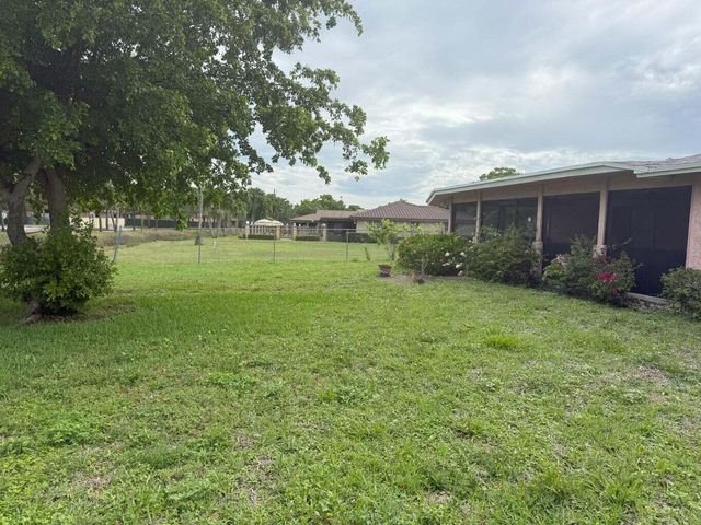 1334 N Mangonia Drive Drive, West Palm Beach, FL 33401