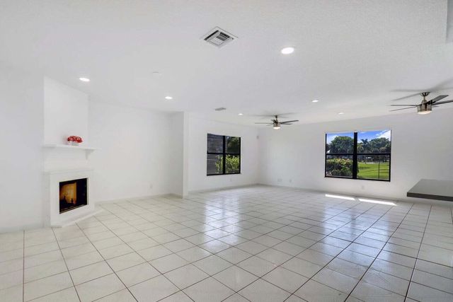 1334 N Mangonia Drive Drive, West Palm Beach, FL 33401