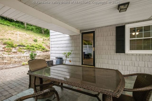 851 Carroll Road, Charleston, WV 25314