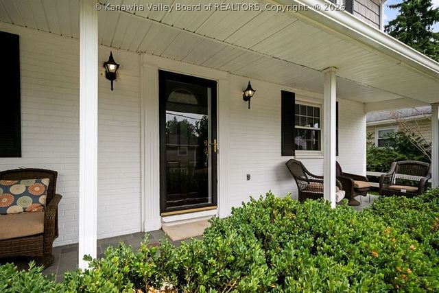 851 Carroll Road, Charleston, WV 25314