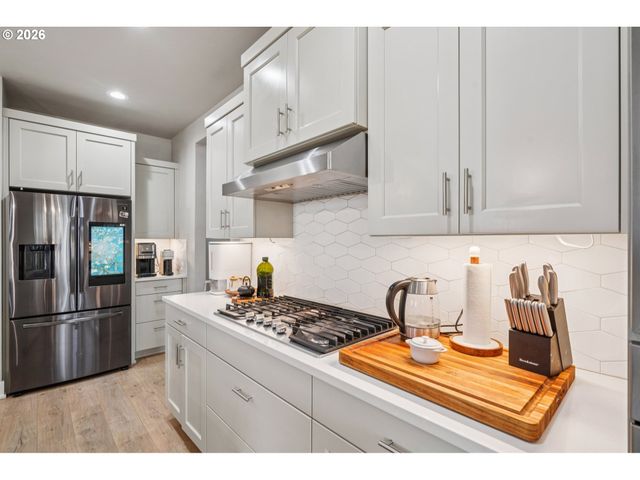 8085 Se REDDINGTON St, Hillsboro, OR 97123