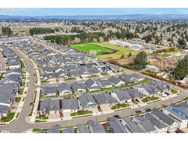 8085 Se REDDINGTON St, Hillsboro, OR 97123