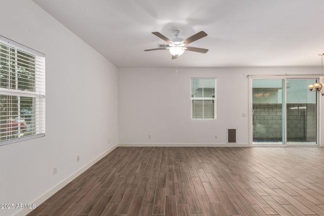 5552 S DILLON Circle, Mesa, AZ 85212