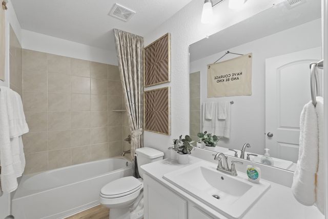 3125 Areca Lane, Fort Worth, TX 76108