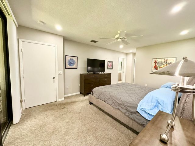 5135 Floria Drive E, Boynton Beach, FL 33437