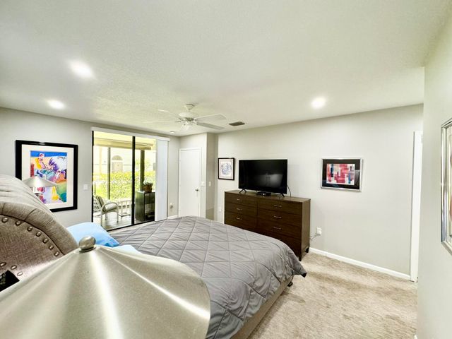 5135 Floria Drive E, Boynton Beach, FL 33437