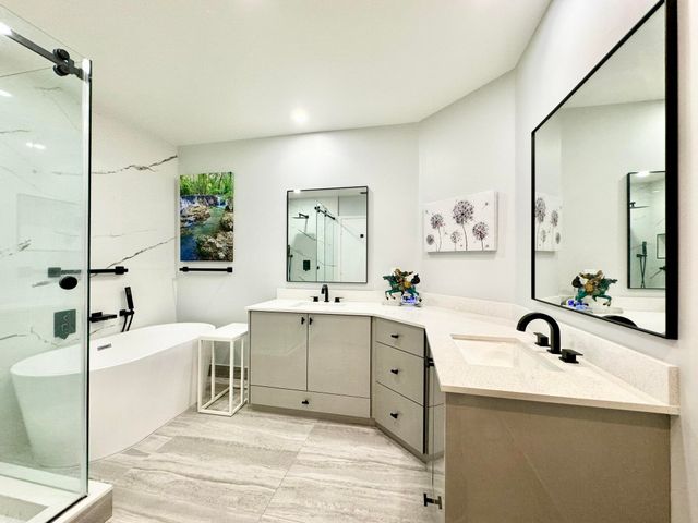 5135 Floria Drive E, Boynton Beach, FL 33437