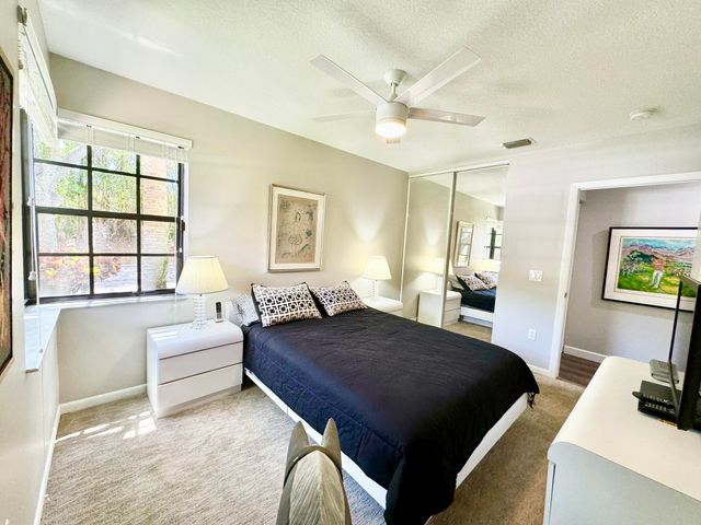 5135 Floria Drive E, Boynton Beach, FL 33437