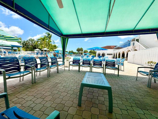 5135 Floria Drive E, Boynton Beach, FL 33437