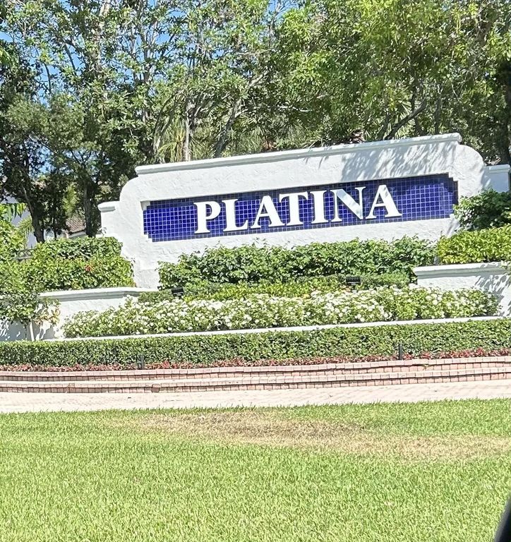 5135 Floria Drive E, Boynton Beach, FL 33437