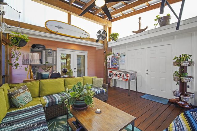 514 Cocoa Isles Boulevard, Cocoa Beach, FL 32931