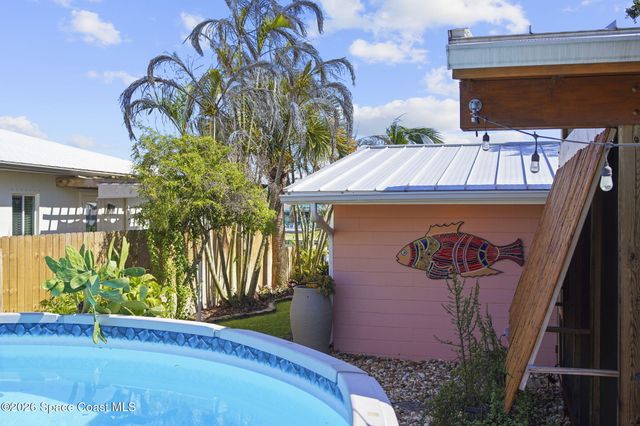 514 Cocoa Isles Boulevard, Cocoa Beach, FL 32931