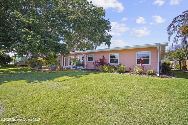 514 Cocoa Isles Boulevard, Cocoa Beach, FL 32931