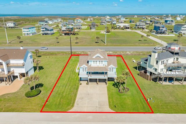 18810 W De Vaca Lane, Galveston, TX 77554