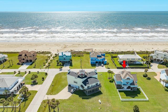 18810 W De Vaca Lane, Galveston, TX 77554