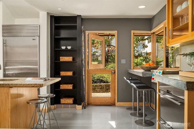 3023 E Laurelhurst Drive NE, Seattle, WA 98105
