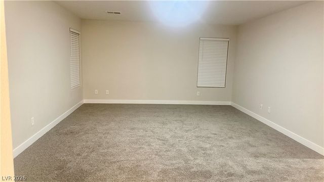 154 La Padania Avenue, Las Vegas, NV 89183