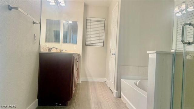 154 La Padania Avenue, Las Vegas, NV 89183