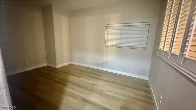 154 La Padania Avenue, Las Vegas, NV 89183