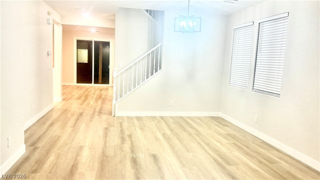 154 La Padania Avenue, Las Vegas, NV 89183