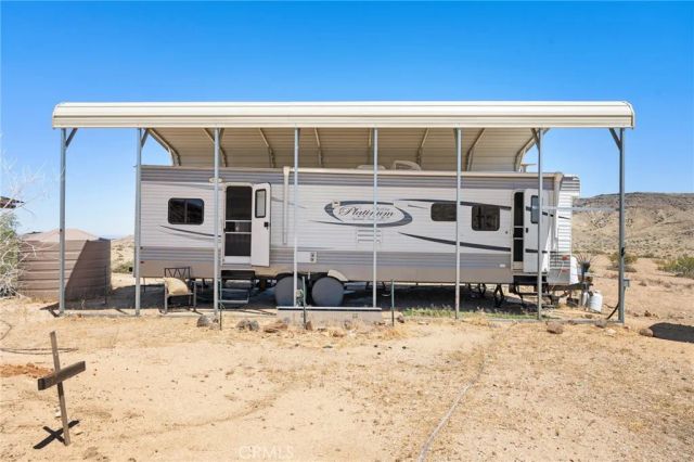 1111 Saratoga, Pioneertown, CA 92268