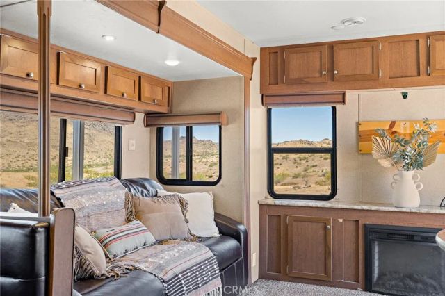 1111 Saratoga, Pioneertown, CA 92268