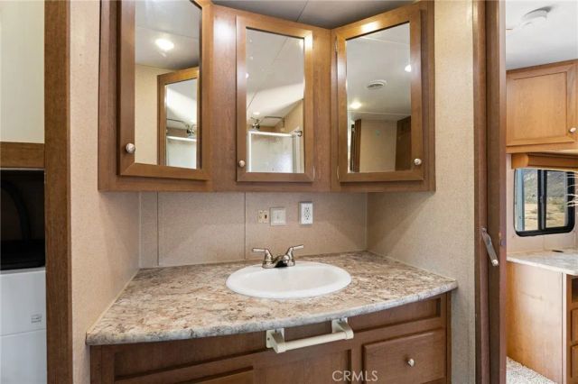 1111 Saratoga, Pioneertown, CA 92268