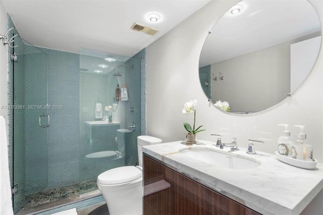 2 Grove Isle Drive B1005, Miami, FL 33133