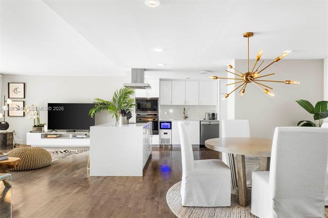 2 Grove Isle Drive B1005, Miami, FL 33133