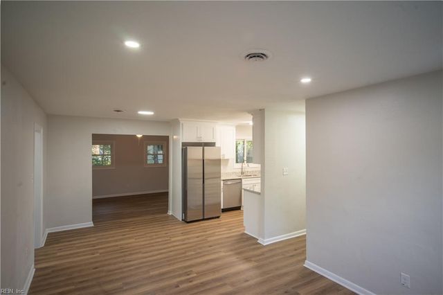 4720 Whistler LN, Virginia Beach, VA 23455