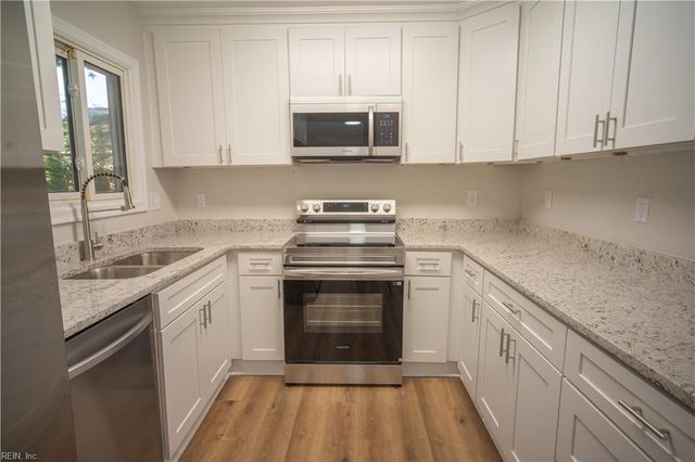 4720 Whistler LN, Virginia Beach, VA 23455