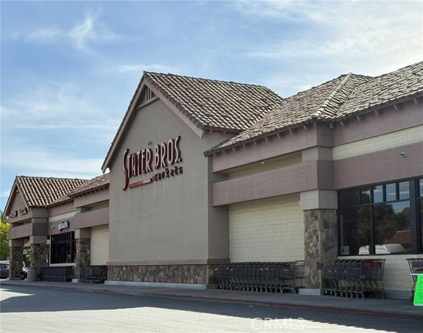 29325 Centerfield, Lake Elsinore, CA 92530