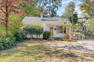 542 Iverson Way, Charlotte, NC 28203