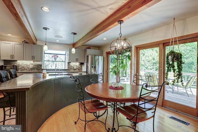 199 SUNNYSIDE RD, West Grove, PA 19390