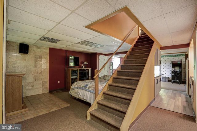 199 SUNNYSIDE RD, West Grove, PA 19390