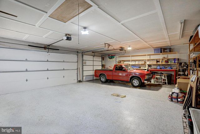 199 SUNNYSIDE RD, West Grove, PA 19390