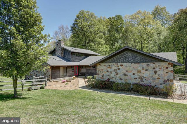 199 SUNNYSIDE RD, West Grove, PA 19390