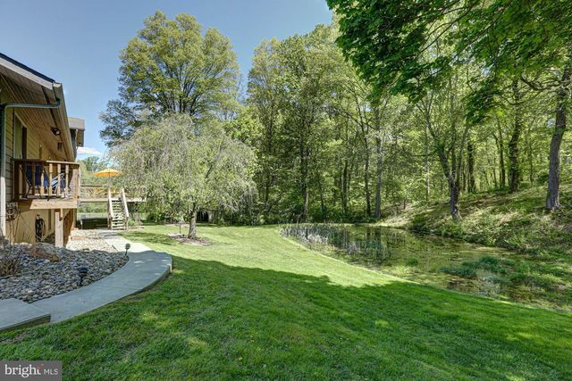 199 SUNNYSIDE RD, West Grove, PA 19390