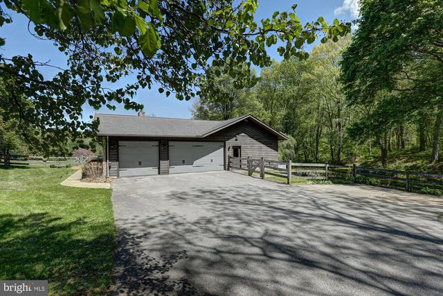 199 SUNNYSIDE RD, West Grove, PA 19390