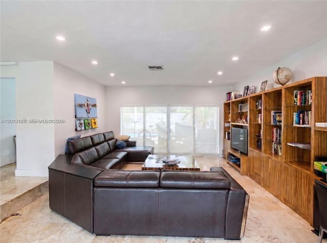21335 NE 19th Court, Miami, FL 33179