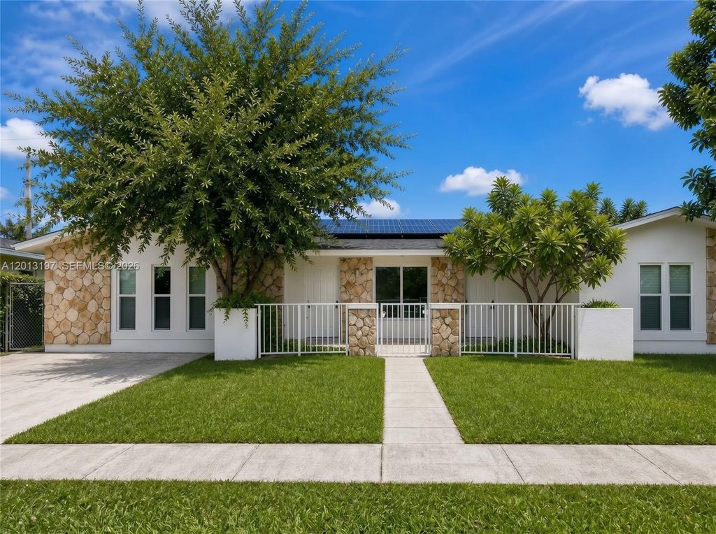 21335 NE 19th Court, Miami, FL 33179