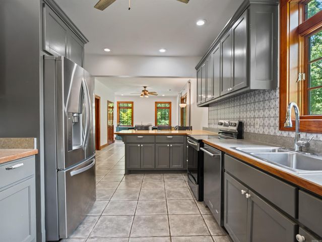 454 Clubhill, Jessieville, AR 71949