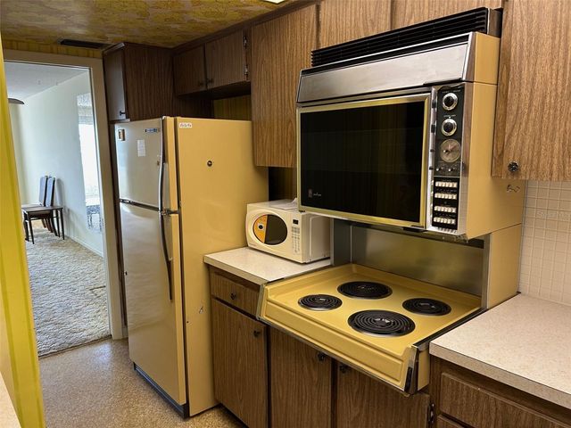 5555 GULF BOULEVARD 312, St Pete Beach, FL 33706