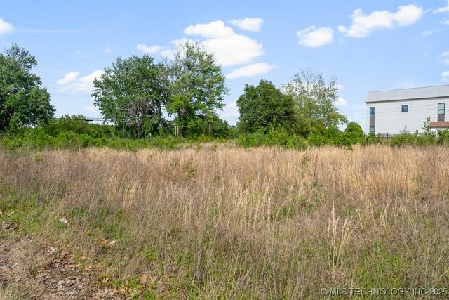 7111 S 277th East Avenue, Broken Arrow, OK 74014