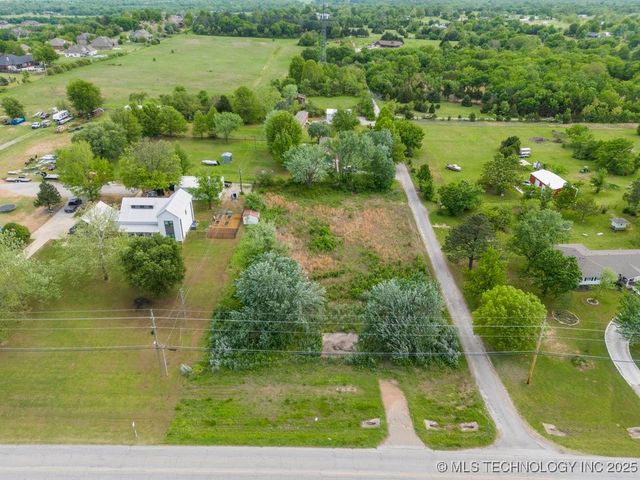 7111 S 277th East Avenue, Broken Arrow, OK 74014