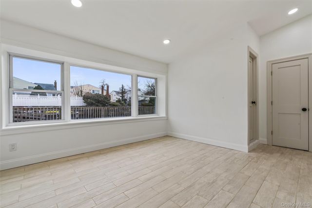 3322 Parkway Drive, Baldwin Harbor, NY 11510