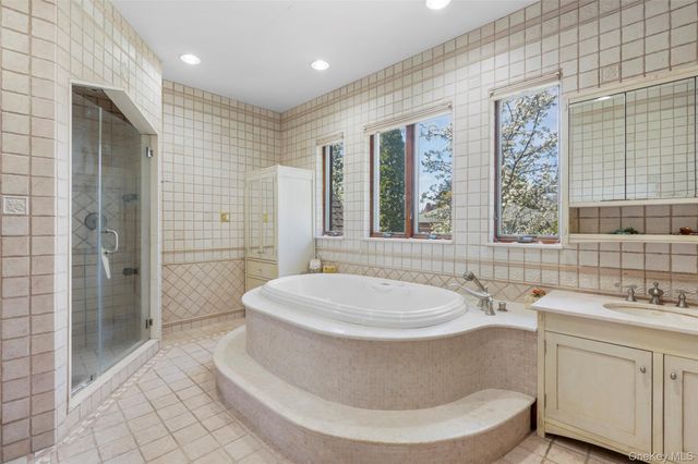 106 Carver Terrace, Yonkers, NY 10710