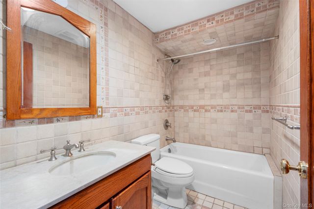 106 Carver Terrace, Yonkers, NY 10710
