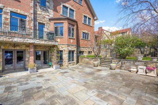 106 Carver Terrace, Yonkers, NY 10710
