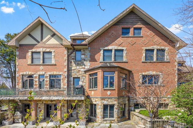 106 Carver Terrace, Yonkers, NY 10710